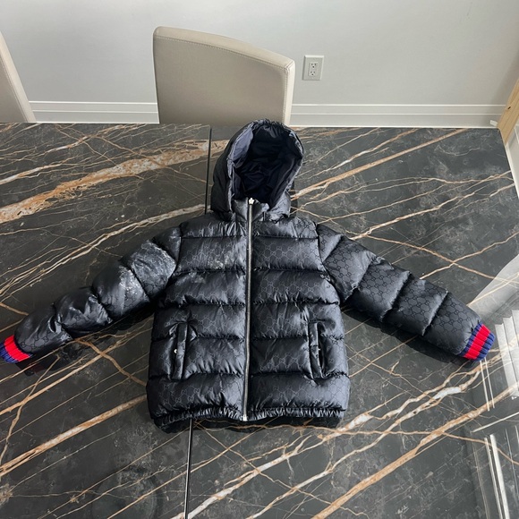 Authentic Gucci coat - Picture 4 of 5